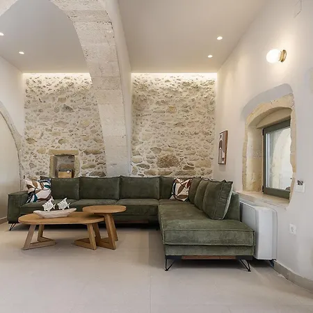 Balarina - Historic Beauty & Nature At Balarina By Etouri *