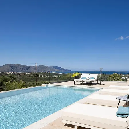 Balarina - Historic Beauty & Nature At Balarina By Etouri